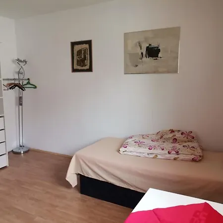 Anh' Private For Tourist Bratislava