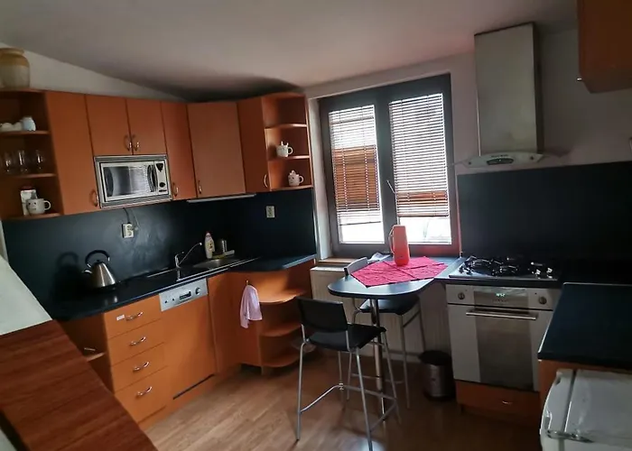 Anh' Private For Tourist * Bratislava