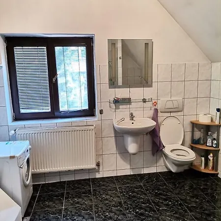 Quarto em Acomodações Particulares Anh' Private For Tourist *